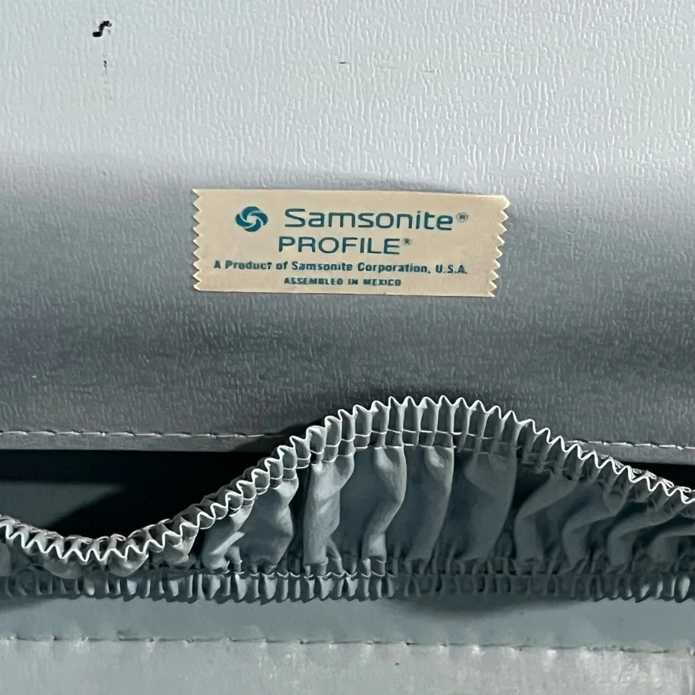 Samsonite this vintage