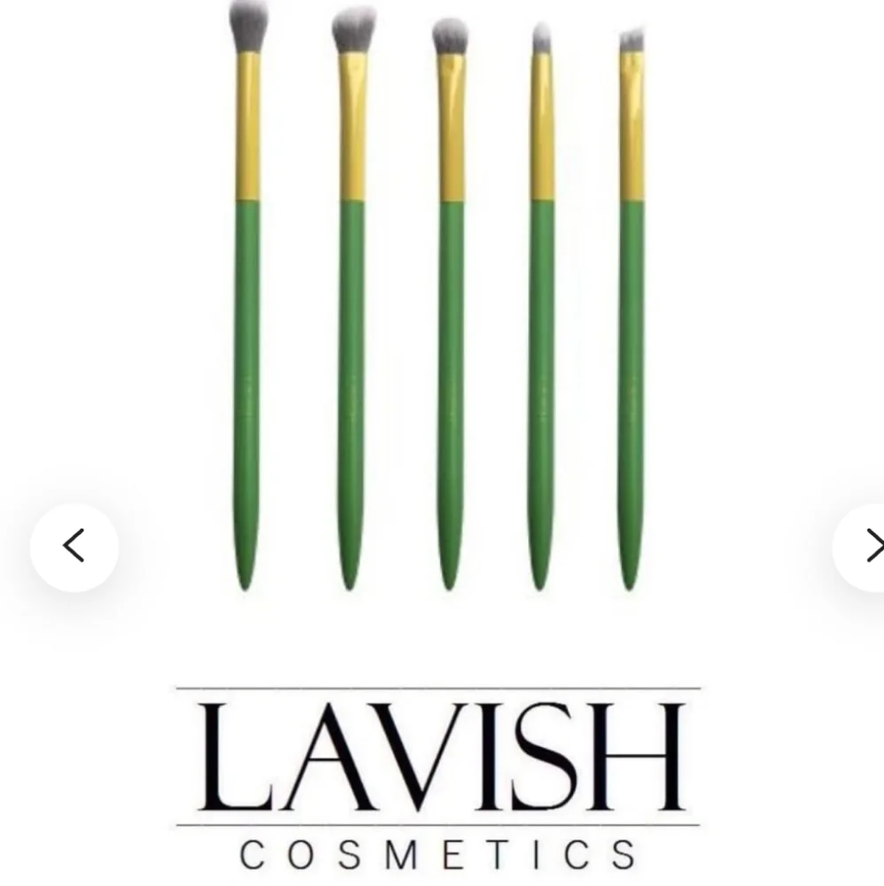 Lavish essential eye