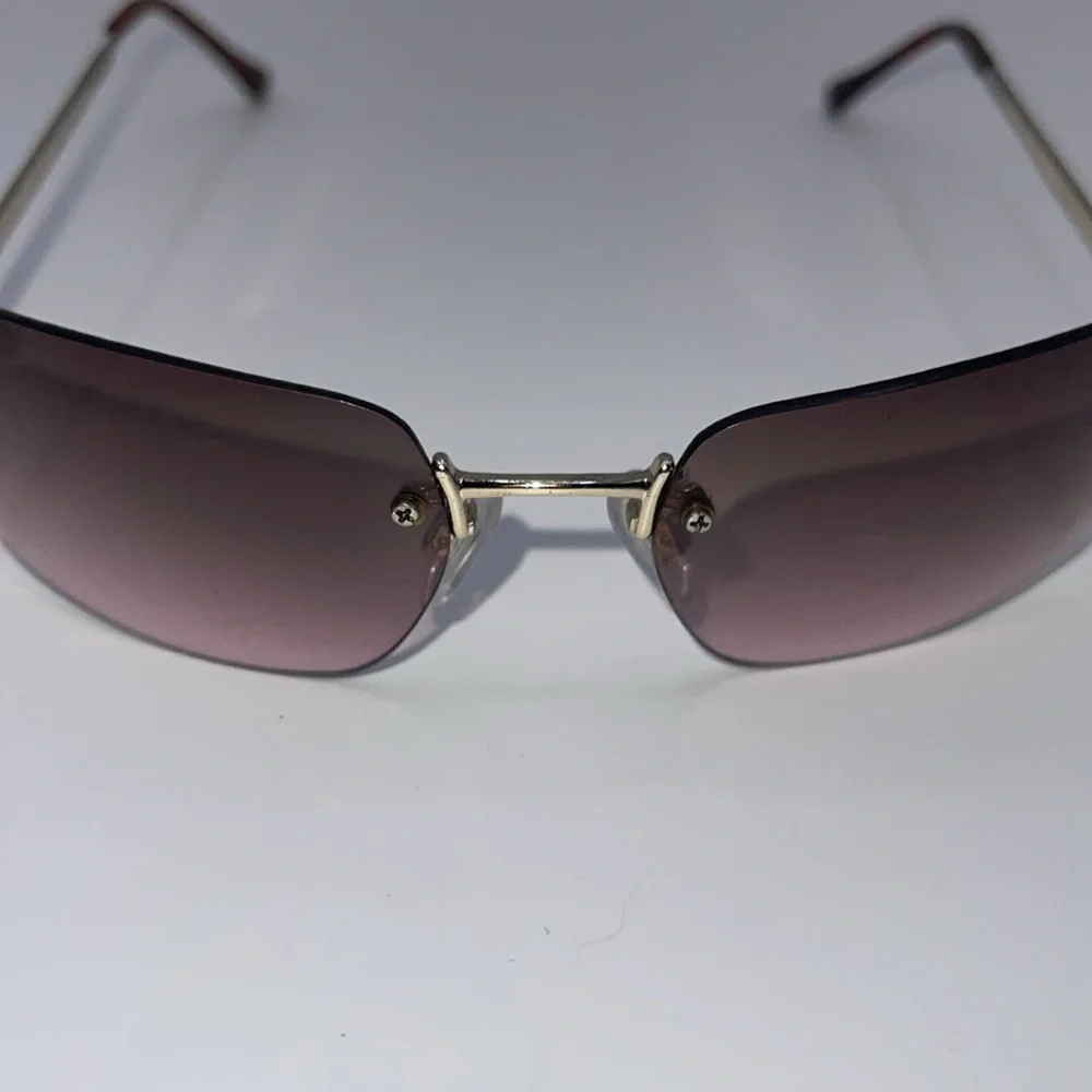 N/A girls rimless