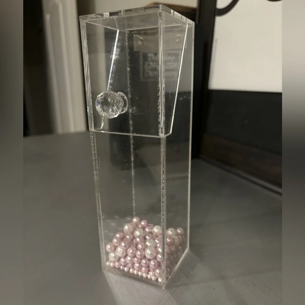 ACRYLIC FLIP TOP BOX MAKE UP BRUSH HOLDER