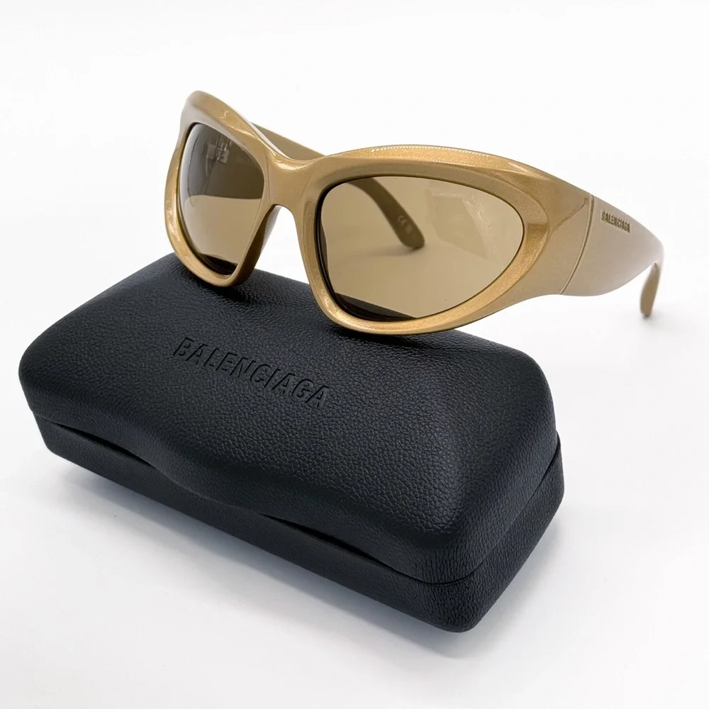 Balenciaga 100% new