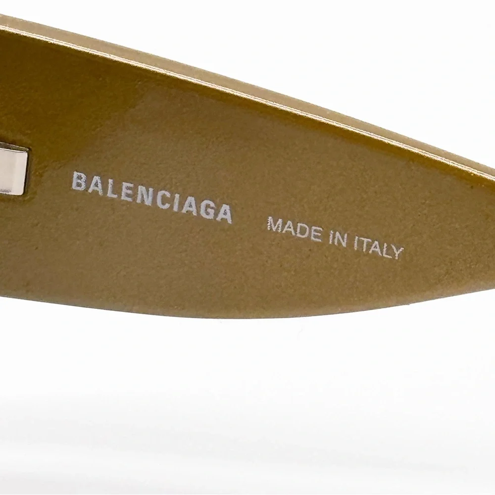 Balenciaga 100% new
