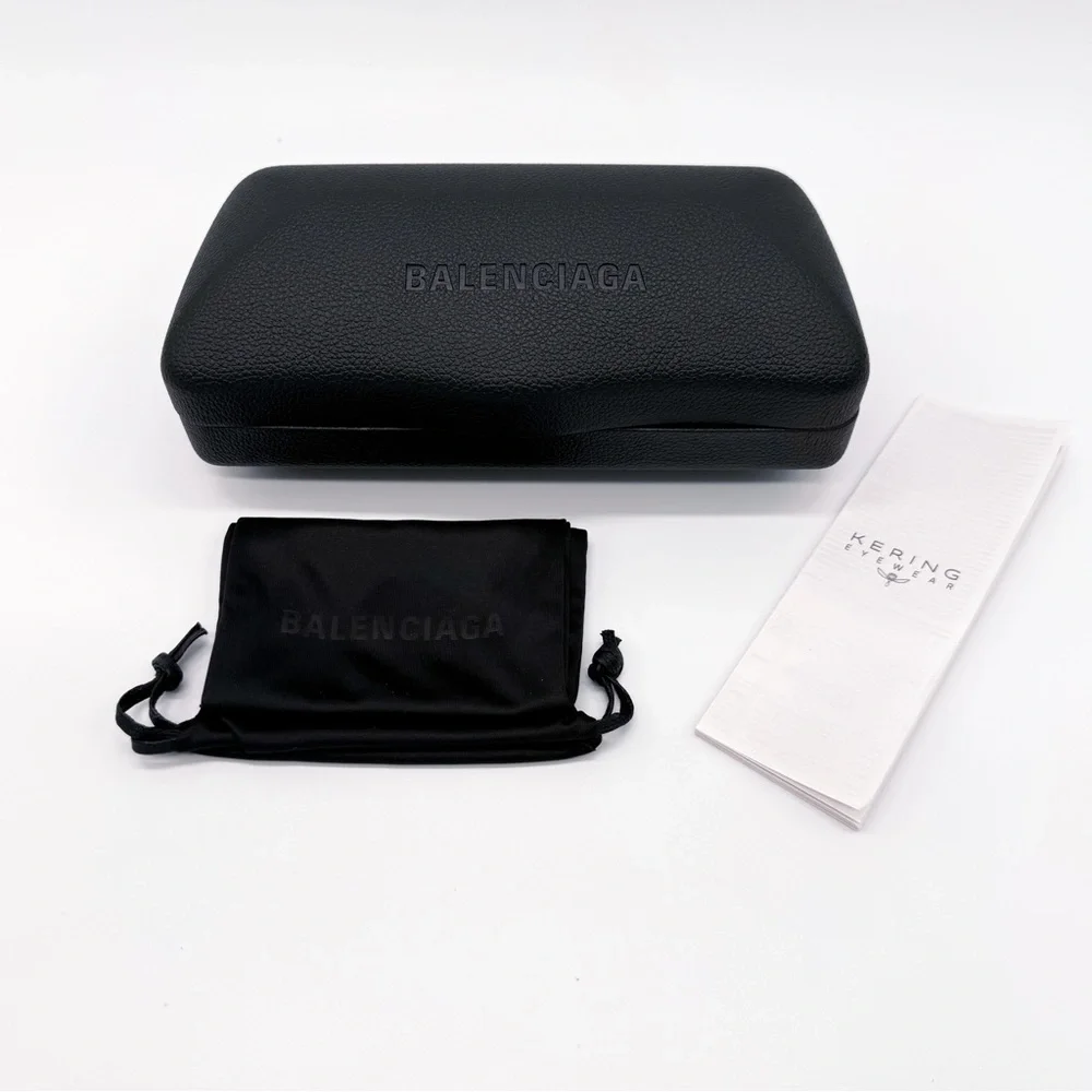 Balenciaga 100% new