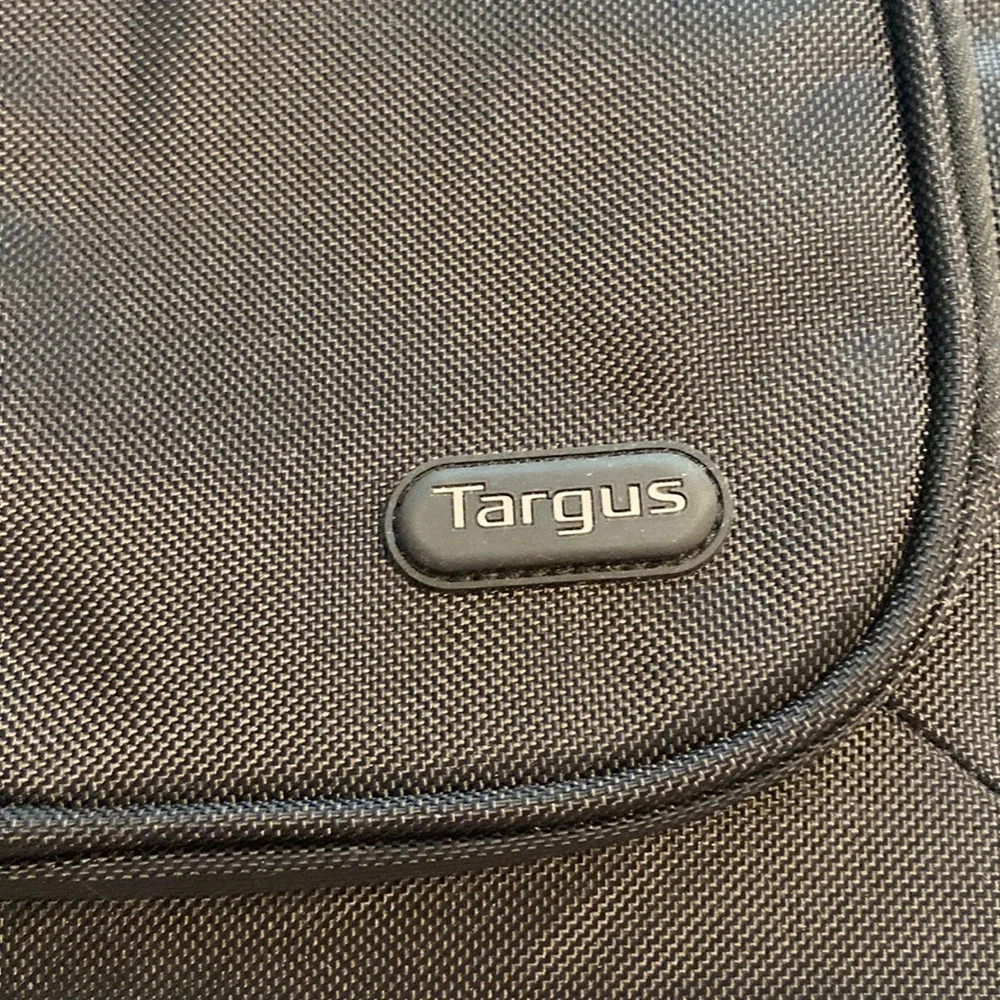 Targus laptop bag