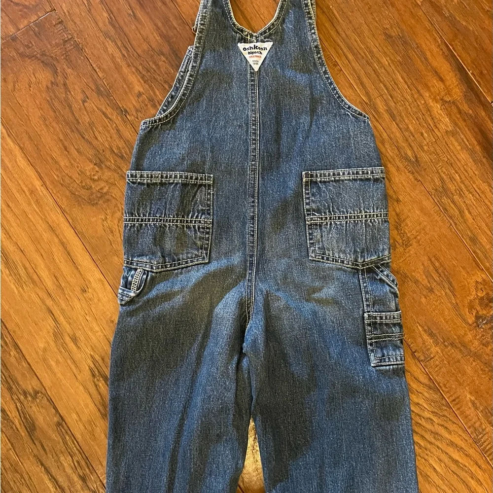 OshKosh Bgosh 24 overalls ⚡️