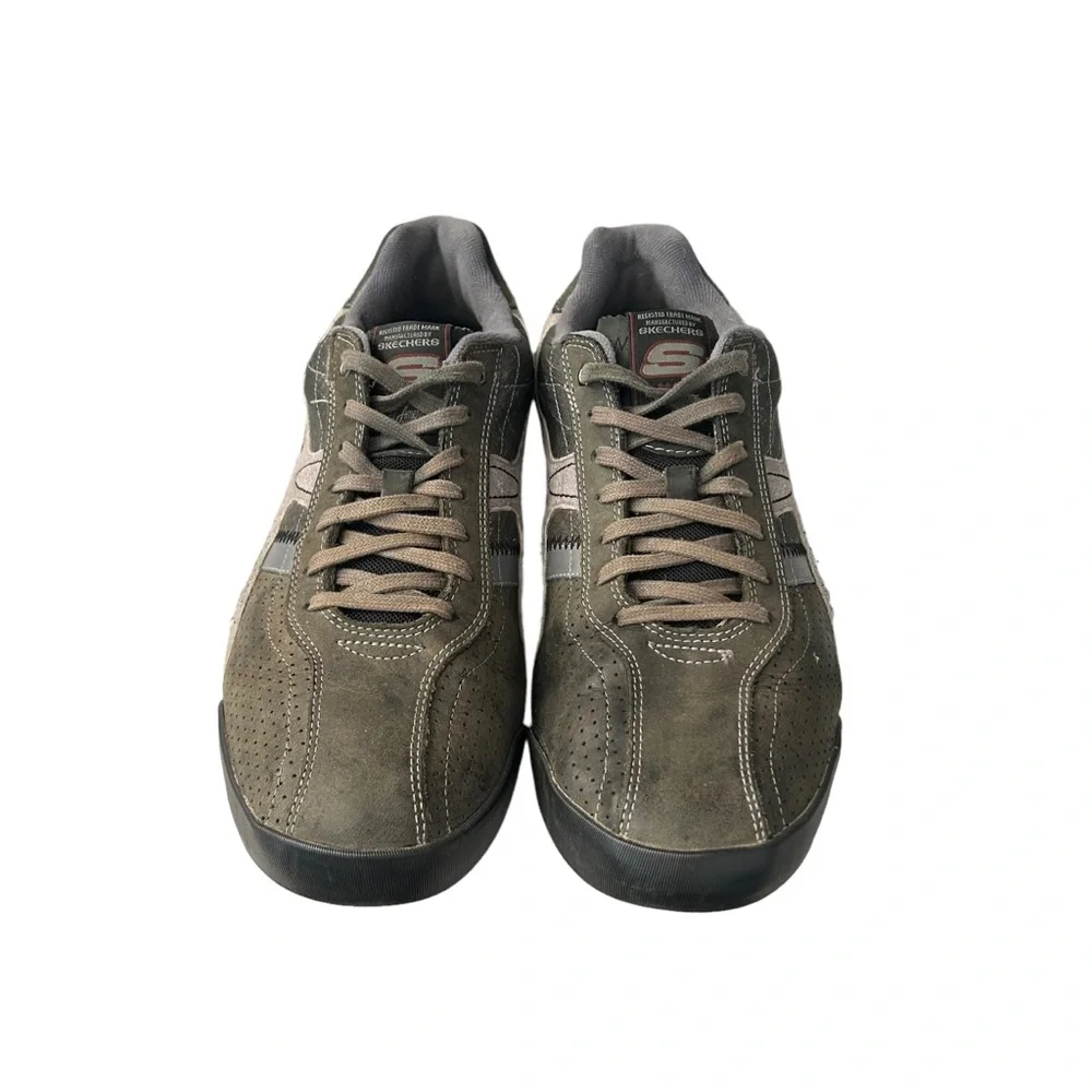 Skechers questions leave