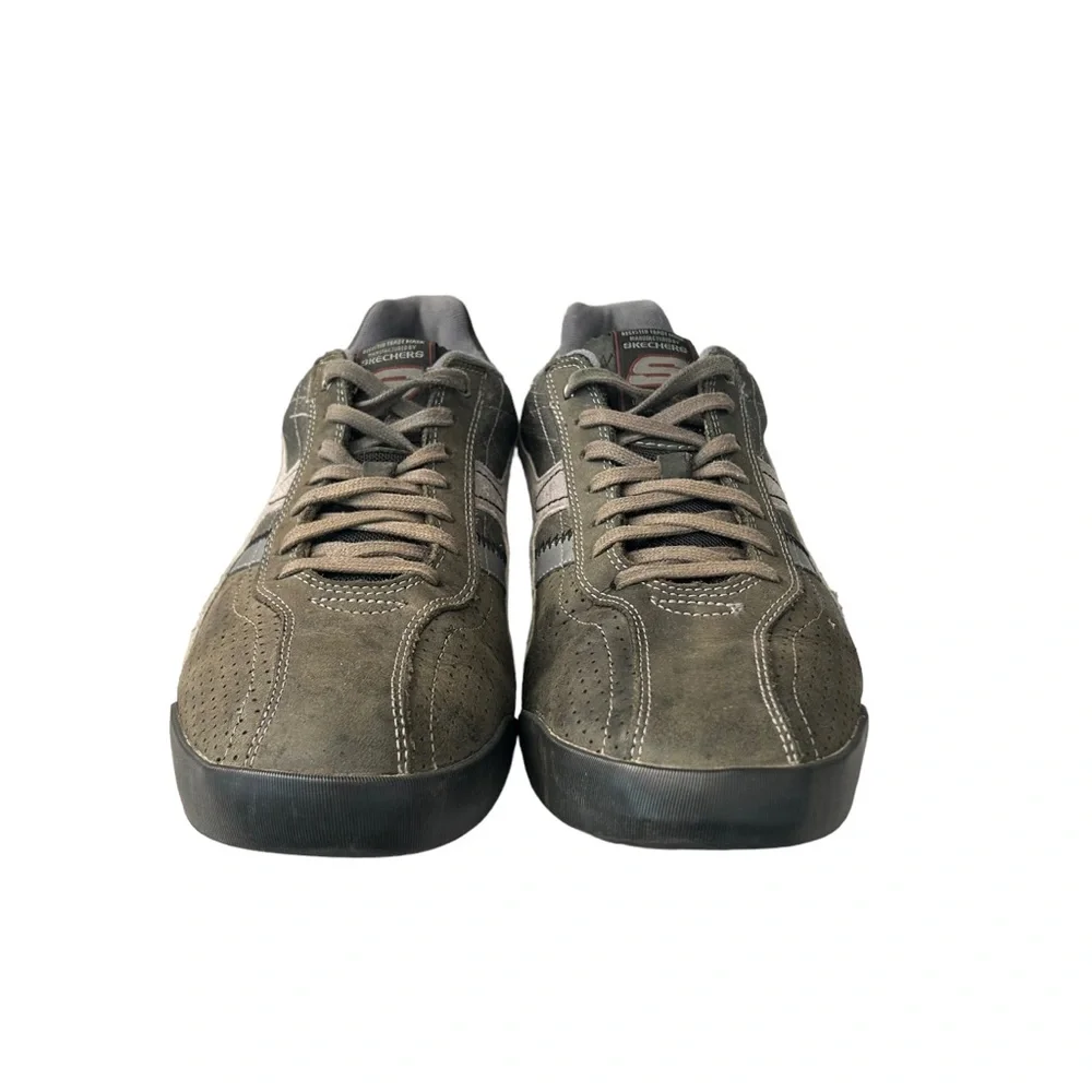Skechers questions leave
