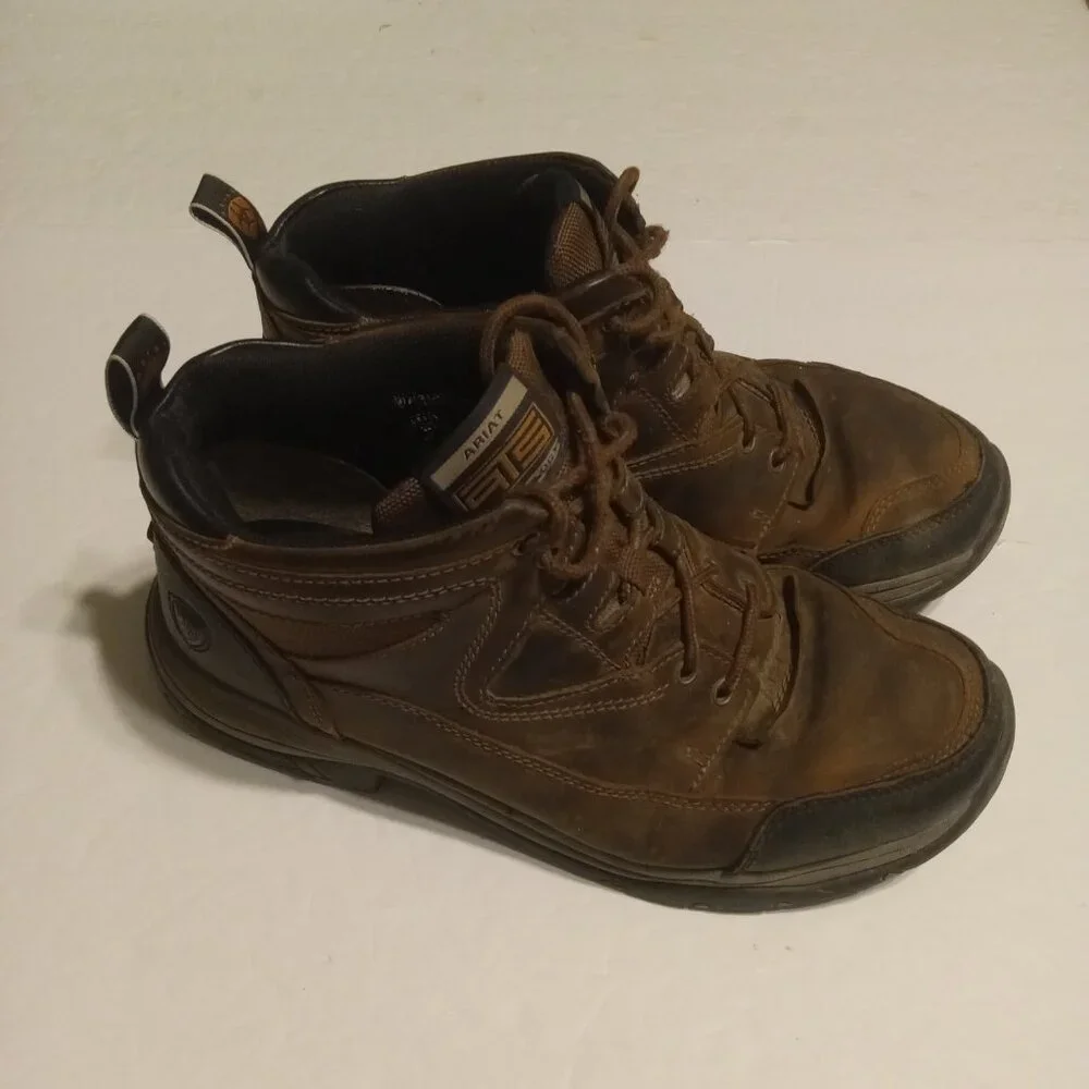Ariat men terrain