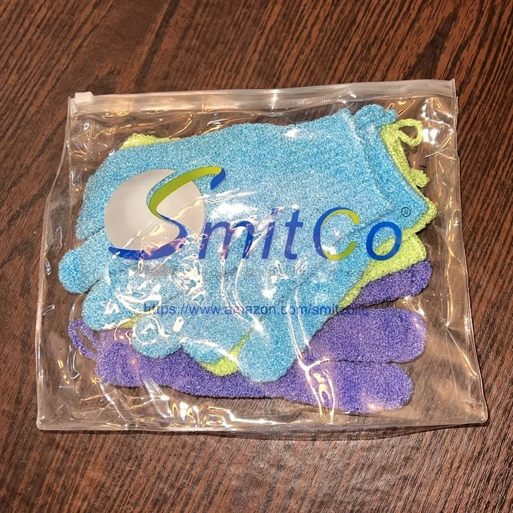SmitCo mittens exfoliating blue