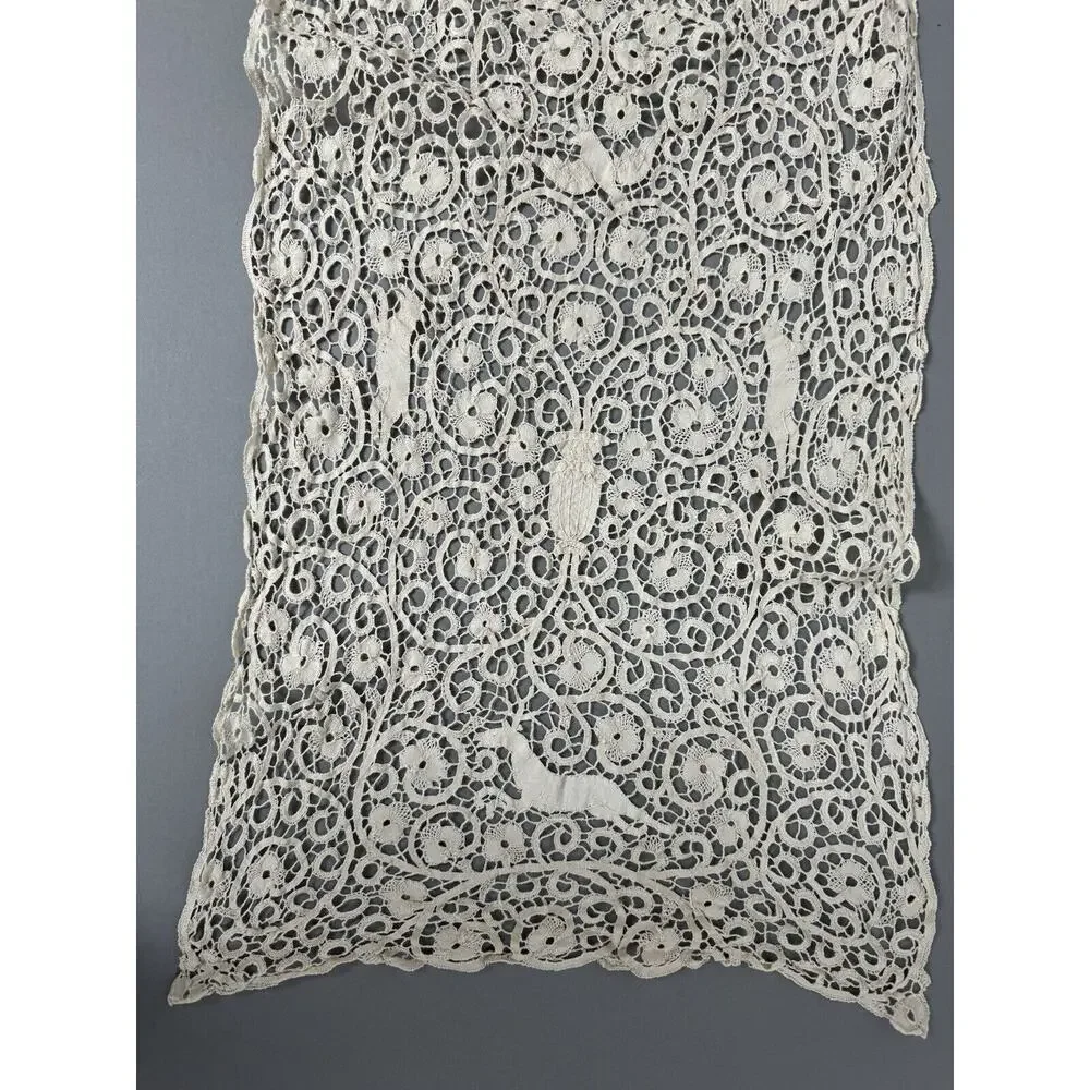 Antique Italian Cantu Lace Table Runner Point Venise Birds, Deer & Dogs 15x46”
