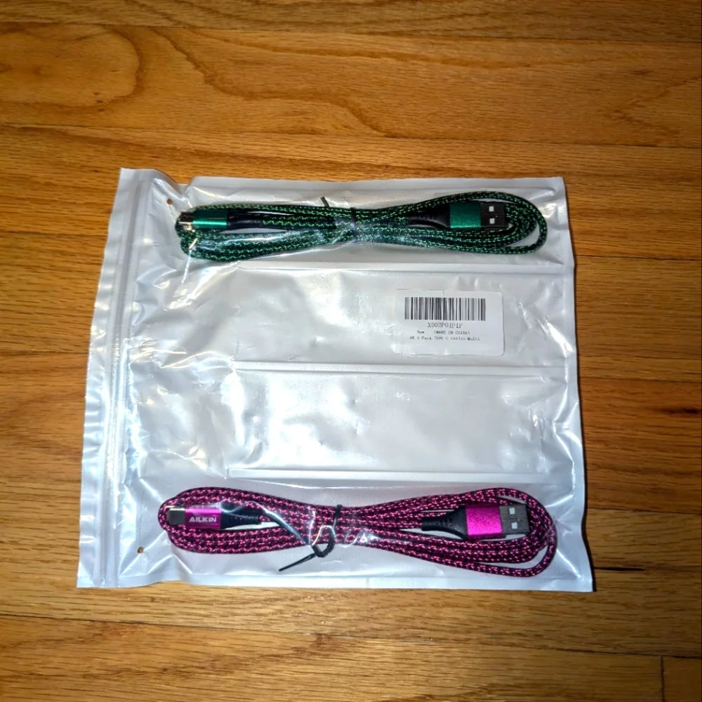 $5 Set of 2 Type C Cables Pink & Green