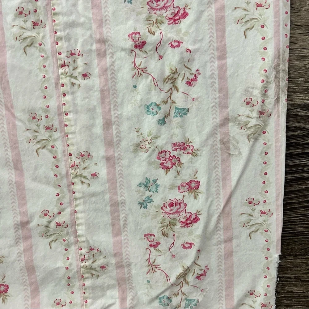 Shabby Chic duvet stripe