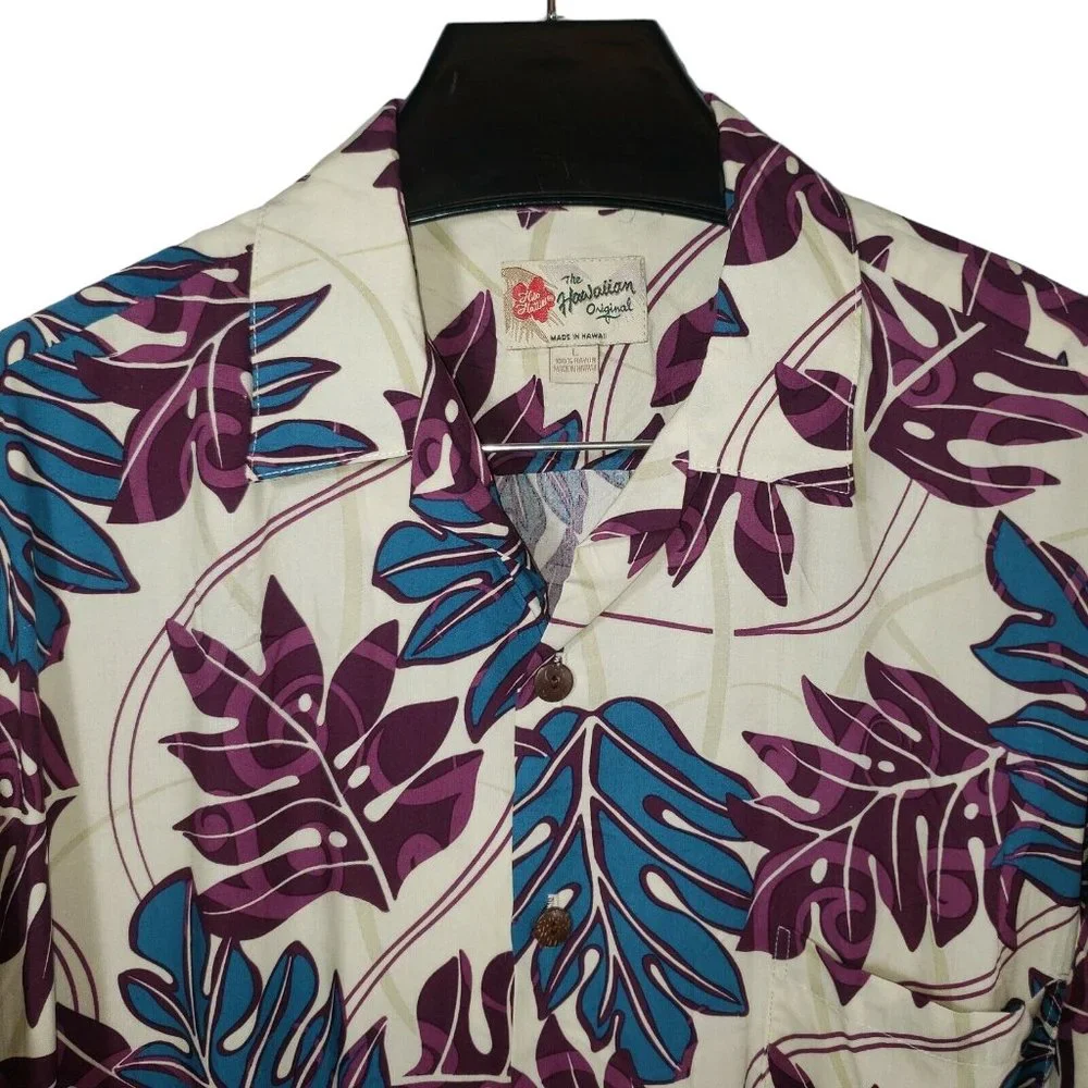 Hilo Haitti Button Up Hawaiian Shirt Cream Purple Blue Palm Tree Leaves Tropical