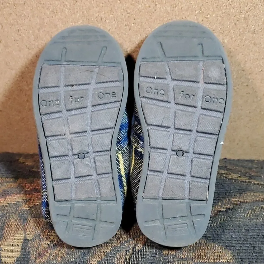 Toms grey blue