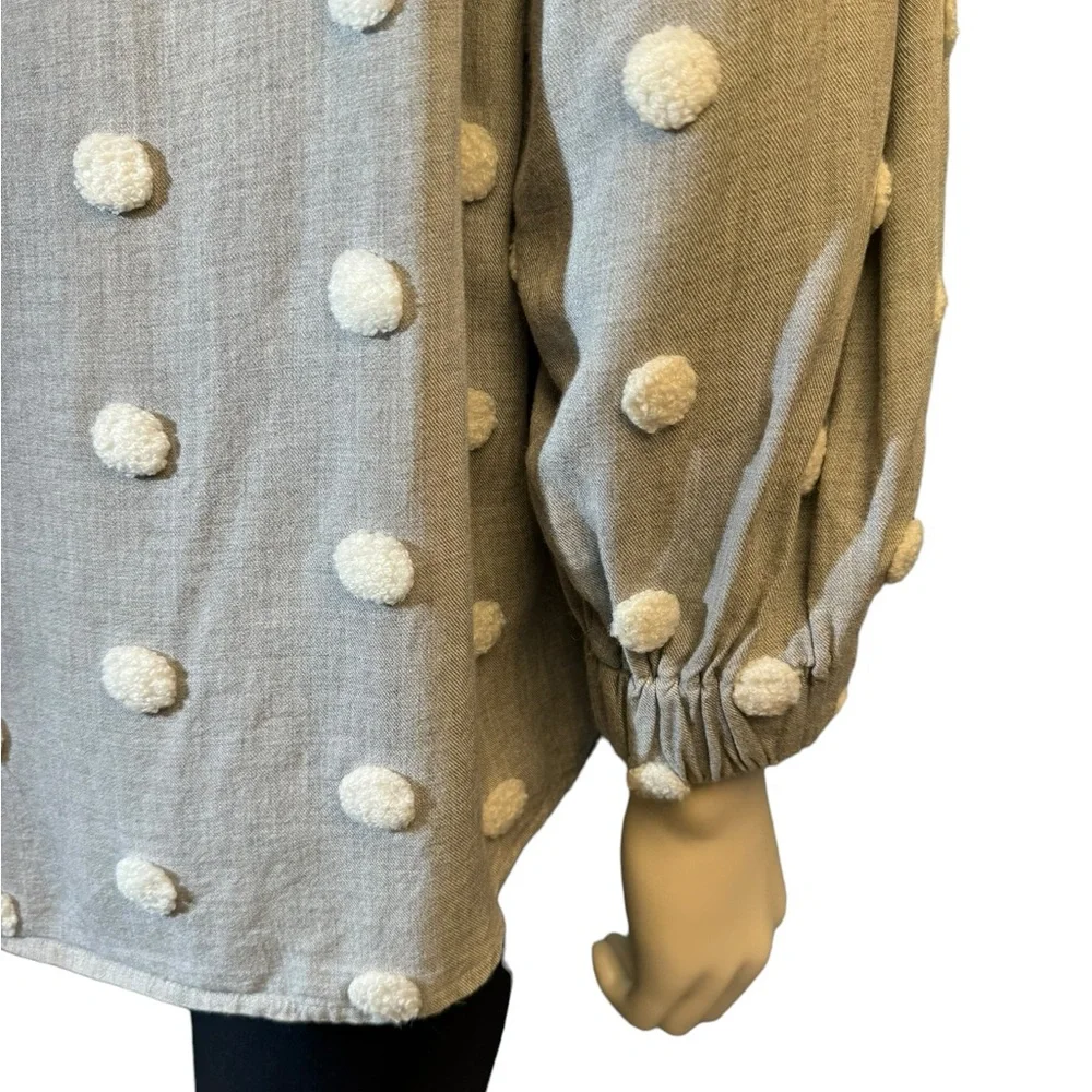 ZARA Women Blouse Gray & White Pom Pom Puff Sleeve