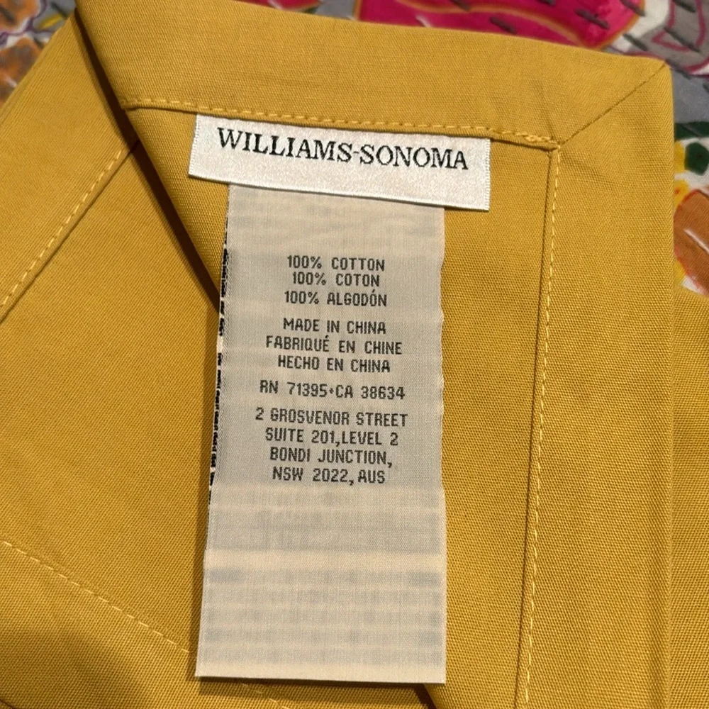 Williams Sonoma set golden