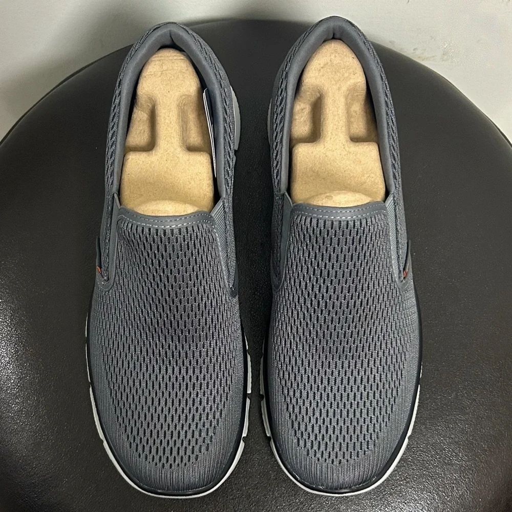 Skechers brand size