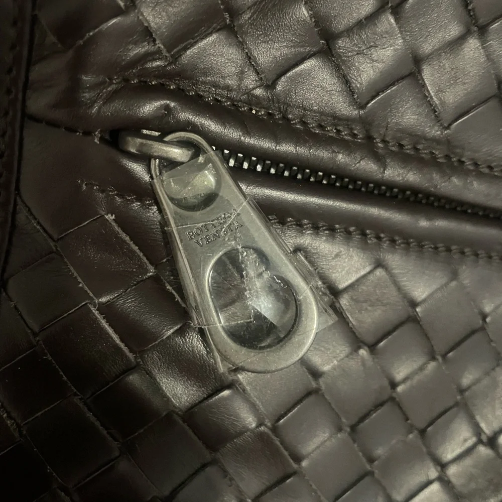 Bottega Veneta size 16”