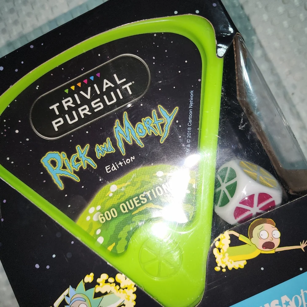 Trivial Pursuit new box