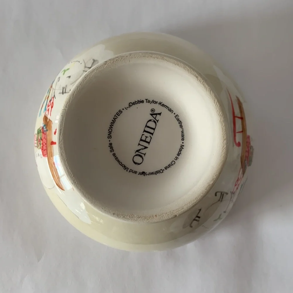 Oneida SNOWMATES Debbie Taylor-Kerman Snowmen Christmas Bowl Candy Dish