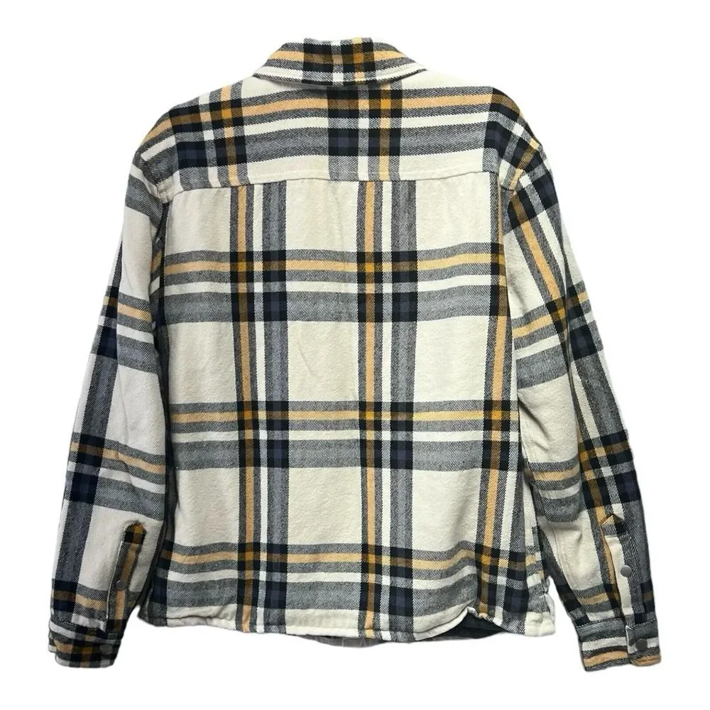 Aeropostale this aéropostale