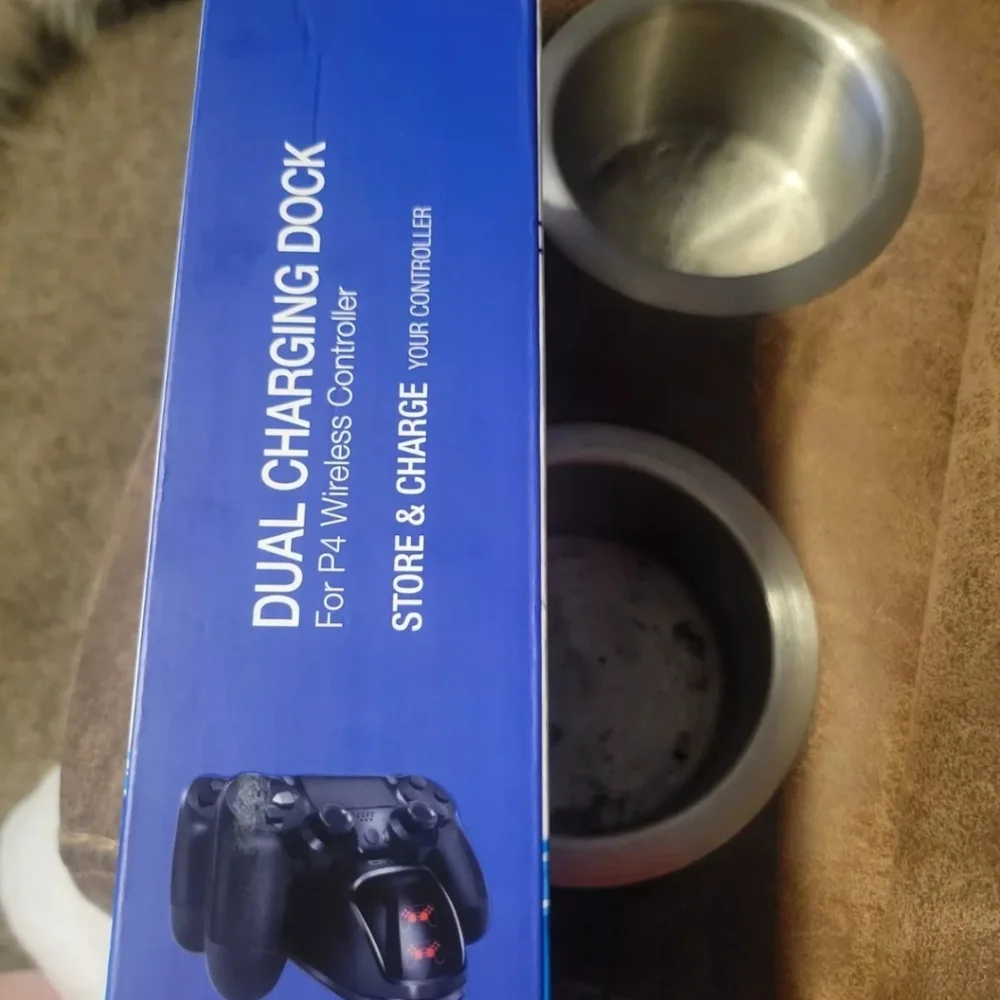 New In Box OTVO Dual Charging Dock For P4 Wireless Controller Slim Pro