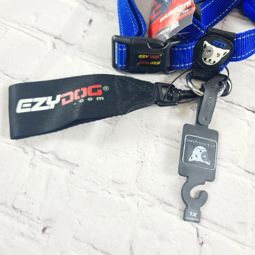 EzyDog.com adjustable blue harness