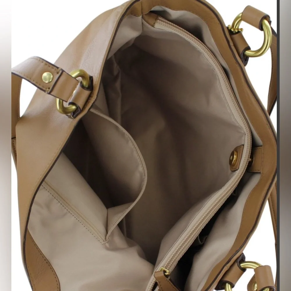 NWT! Coach Campbell Leather Belle Carryall