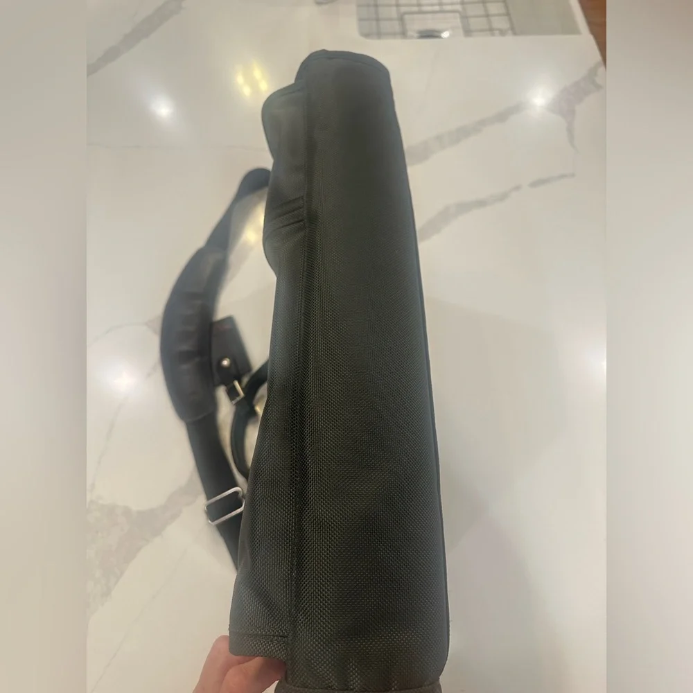 Tumi Alpha 3 Large Screen Laptop Brief
