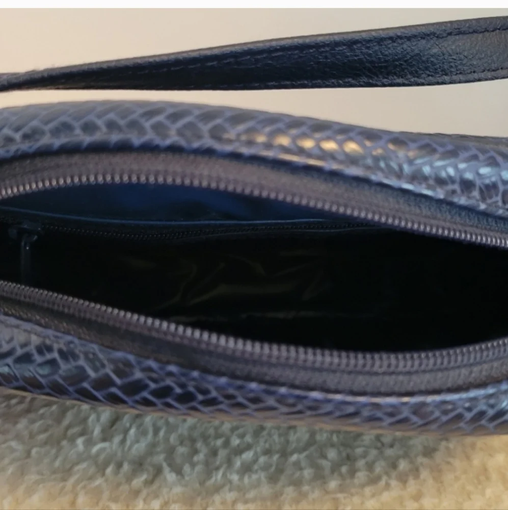 GITANO VINTAGE Blue Shoulder Crossbody Bag