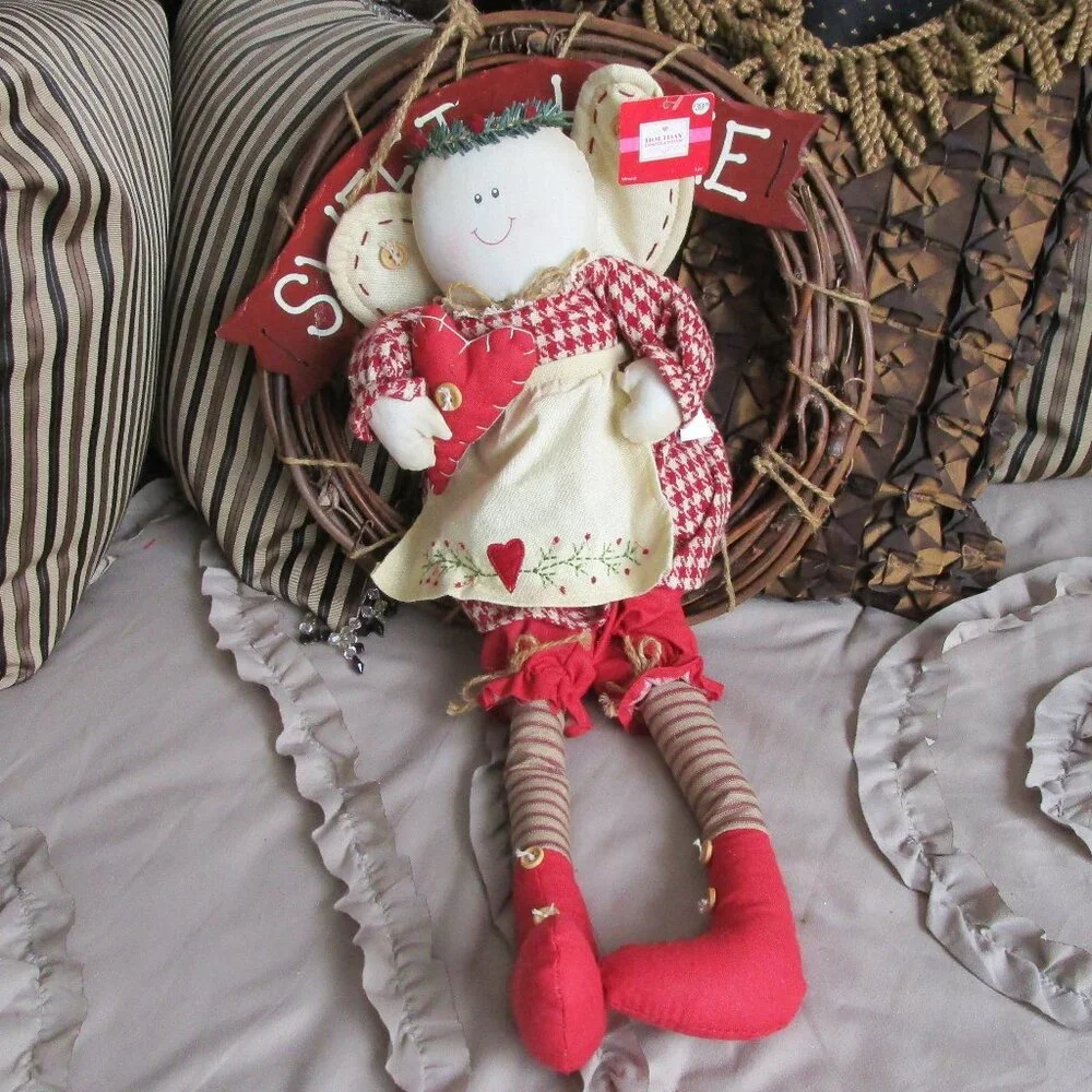 NWT angel door wreath