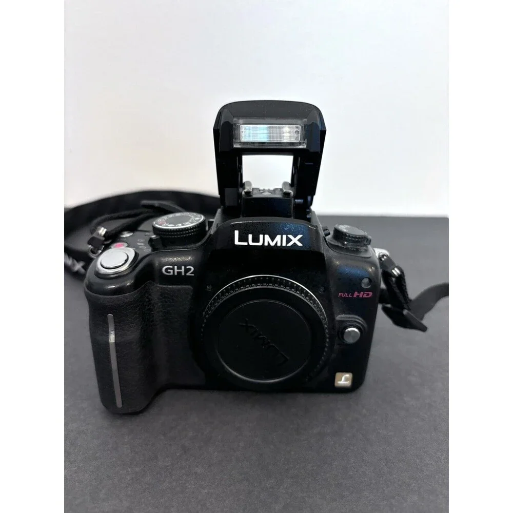 Panasonic LUMIX DMC-GH2 Digital Camera Body- FOR PARTS ONLY- No Power