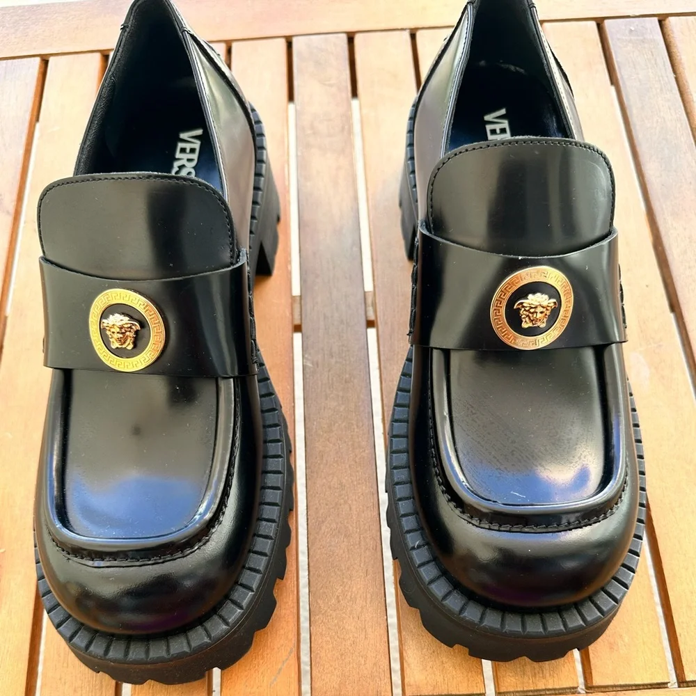 Versace alia platform