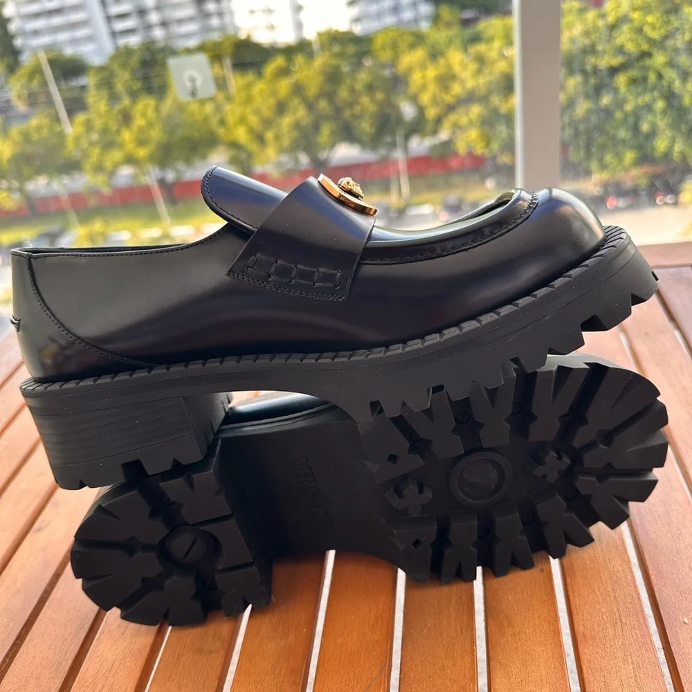 Versace alia platform