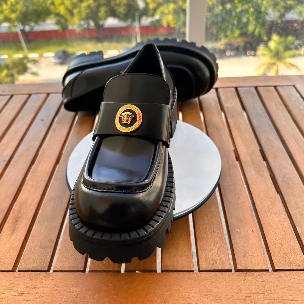 Versace alia platform