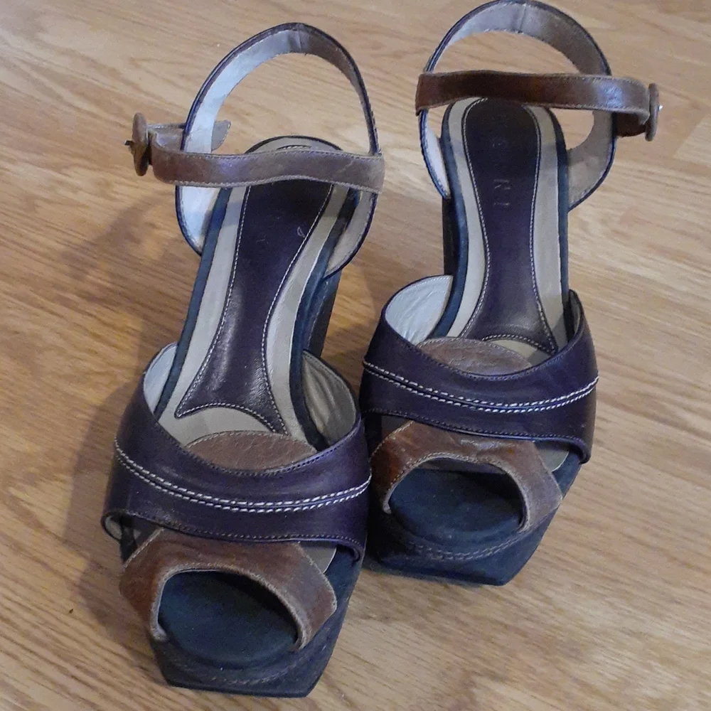 Marni leather platform