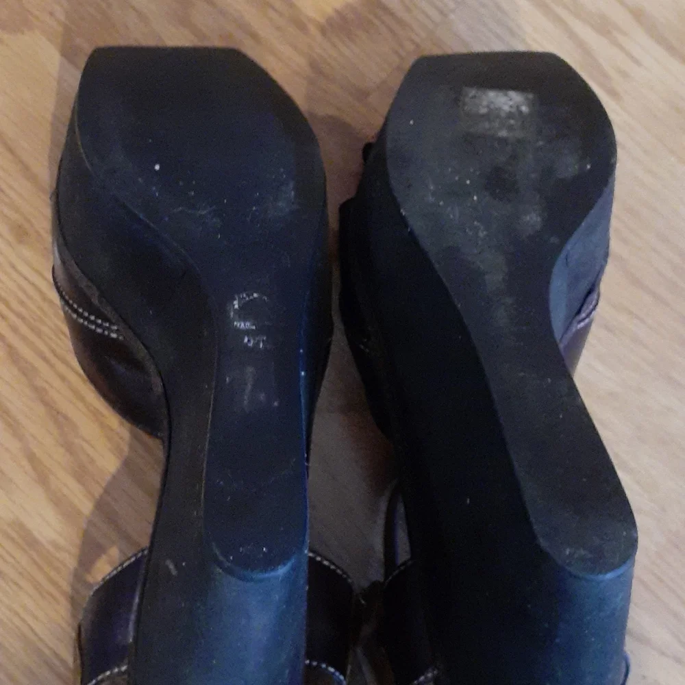 Marni sandals leave