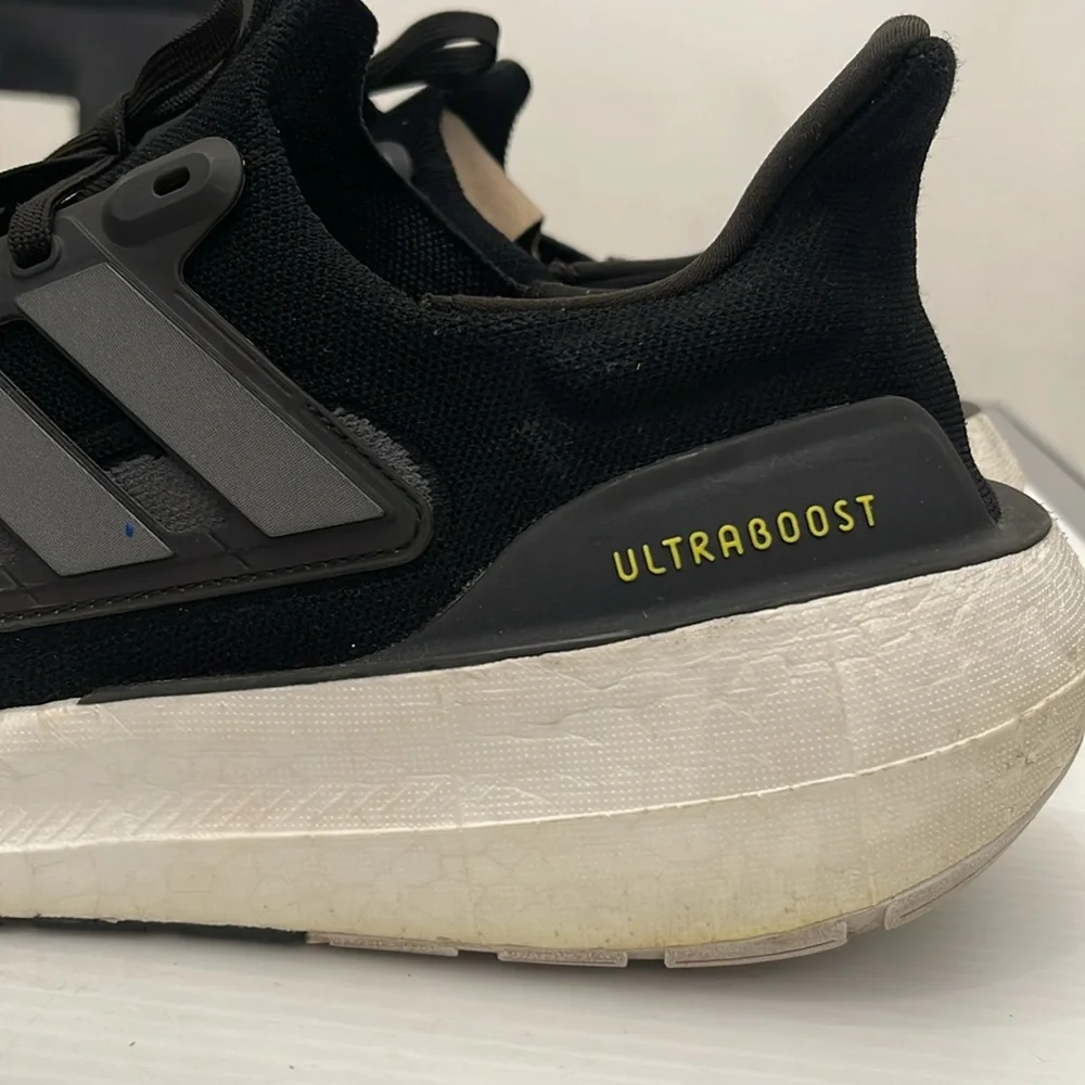 adidas utraboost light
