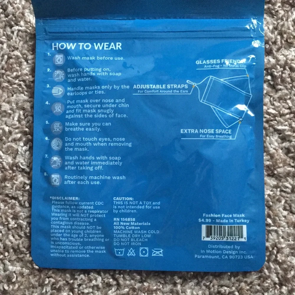 😷 Unisex Face Mask