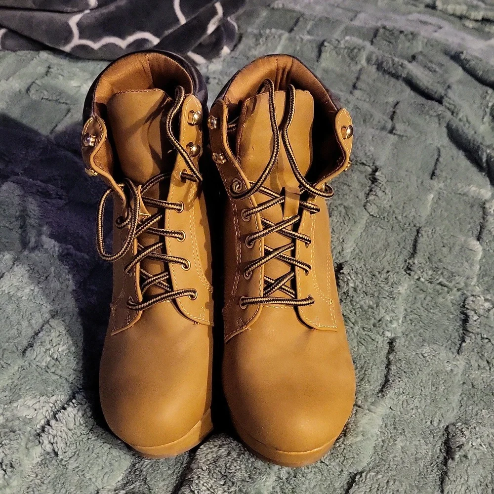 N/A wedge fashion