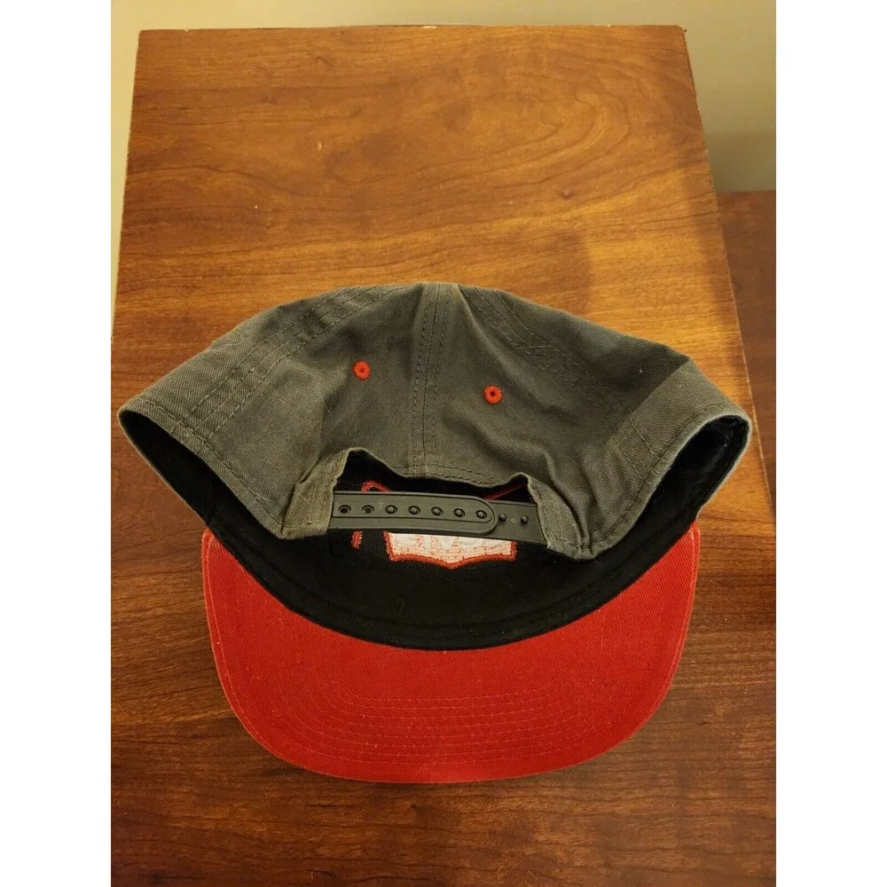 Snap-Back very good