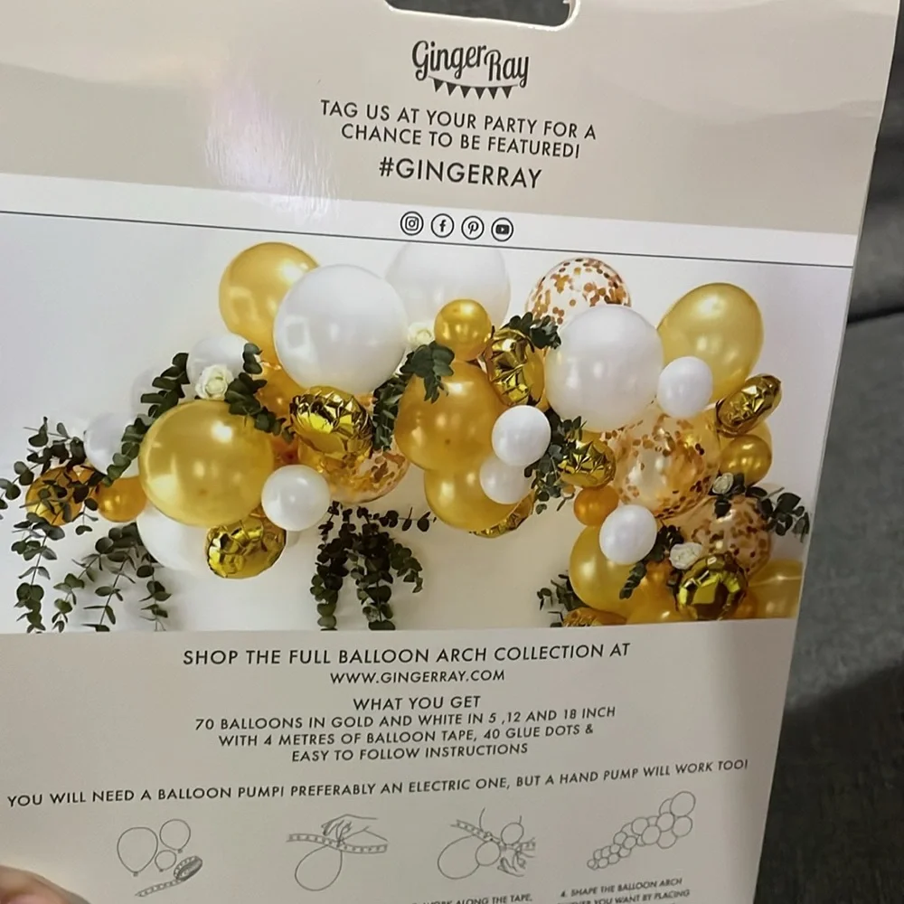 Ginger Ray Balloon Arch Kit Gold & White