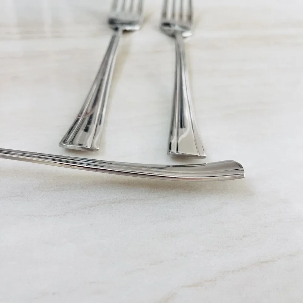 International Silver description stainless