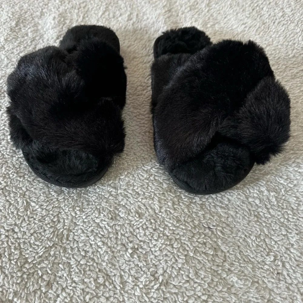 N/A fuzzy toed