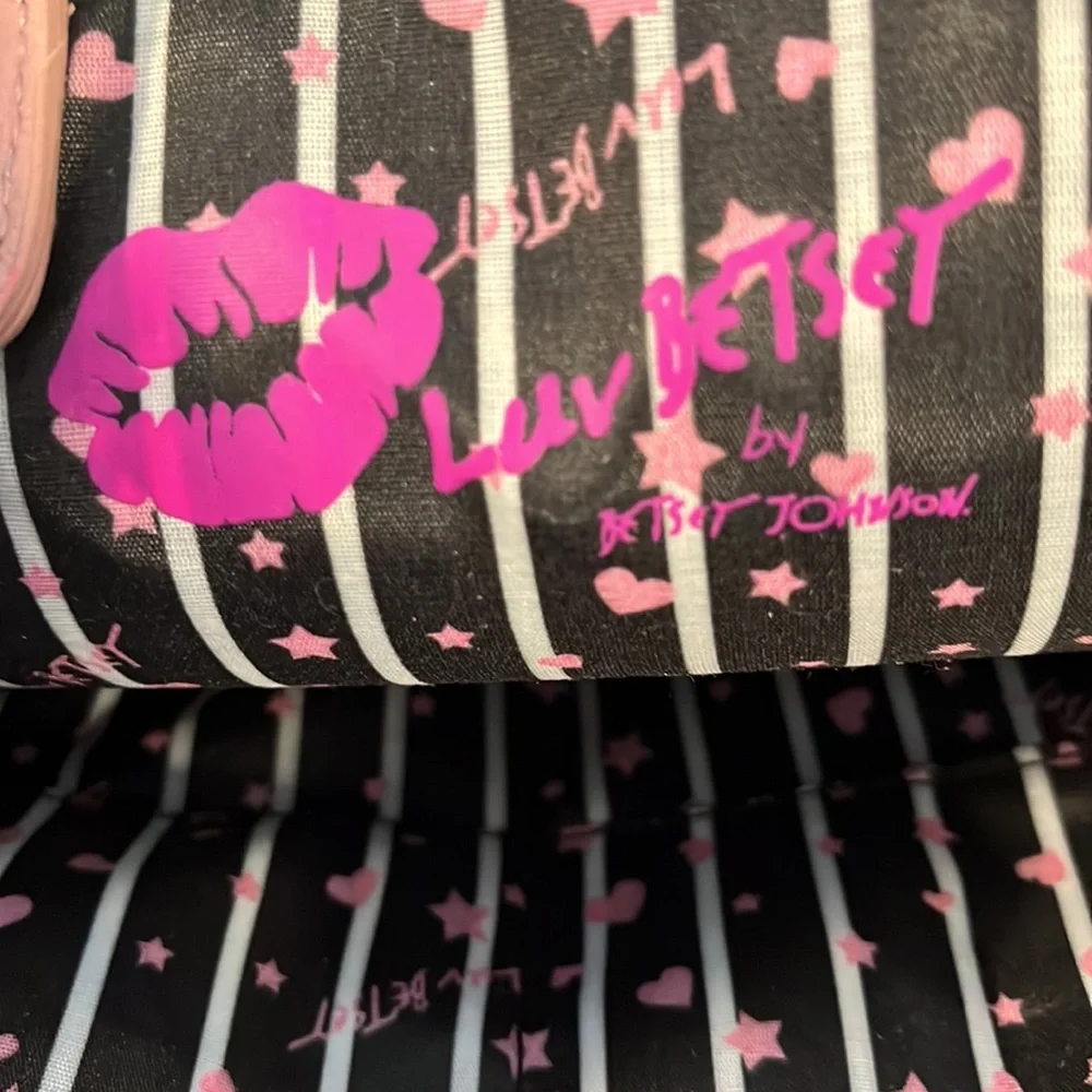 Betsey Johnson backpack adorable