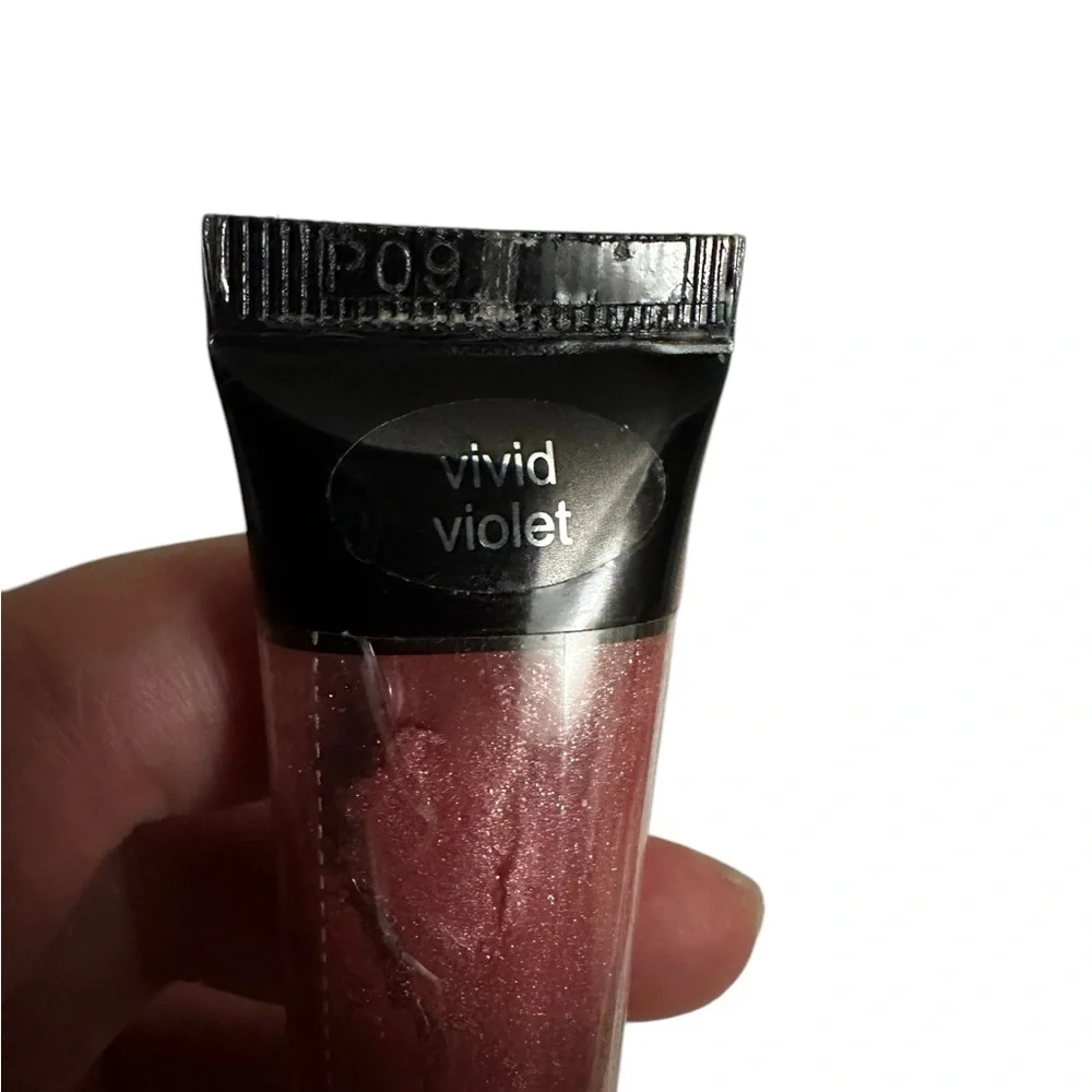 Bundle special! 6 NEW YBF lipglosses & Liquid Lipsticks Sealed