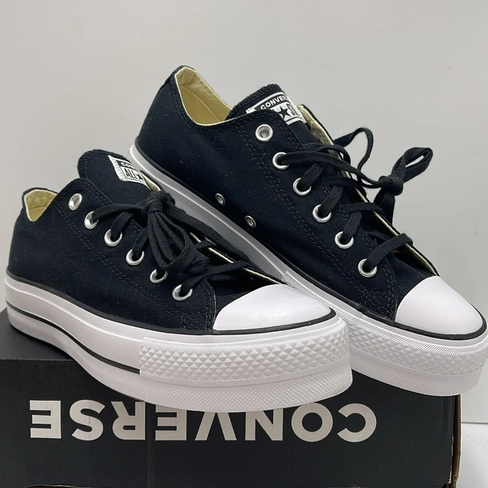 Converse WMNS CTAS LIFT OX BLACK/WHITE/WHITE 560250C Platforms Sneakers