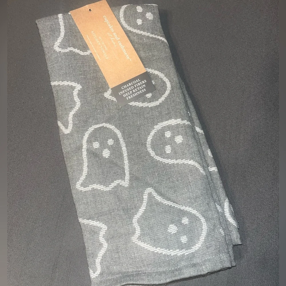 💕Cupcakes and Cashmere Halloween Ghost Table Runner & Set of Ghost Hand Towels