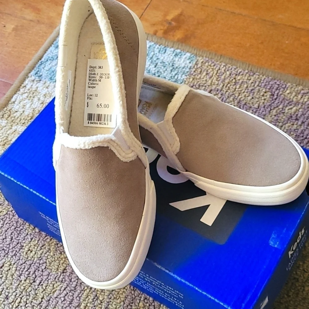 Keds nwt suede