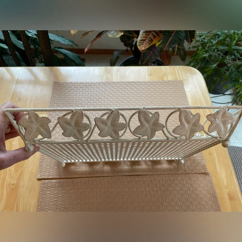 N/A vanity tray